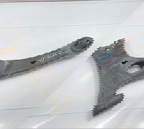 Bandeja Dianteira Direita Toyota Corolla 2003/2018