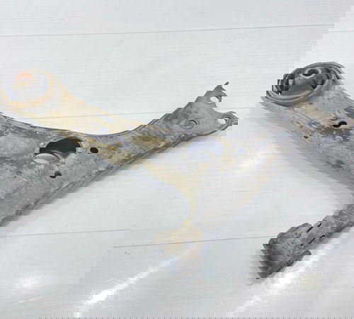 Bandeja Dianteira Direita Toyota Corolla 2003/2018