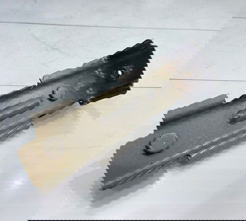 Suporte Farol Lado Direito Fiat Argo/cronos 2017/2023