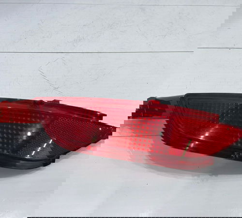 Refletor Olho De Gato Esquerdo Ford New ...