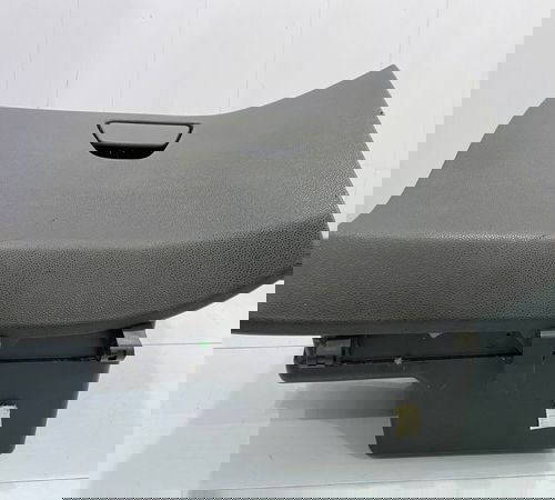 Porta-luvas Ford New Fiesta 2014/2018
