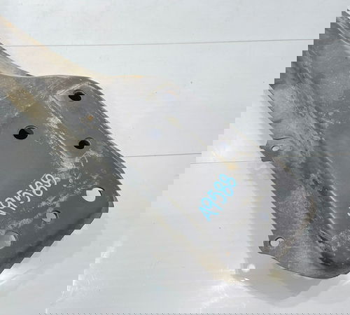 Travesa Inferior Motor/agregado Toyota Corolla 14/19