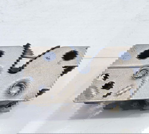 Fechadura Capô Dianteiro Volkswagen Up 2013/2018
