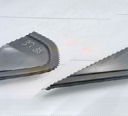 Moldura Externa Retrovisor Esquerdo Volkswagen Up 2013/2018