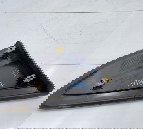 Moldura Externa Retrovisor Esquerdo Volkswagen Up 2013/2018
