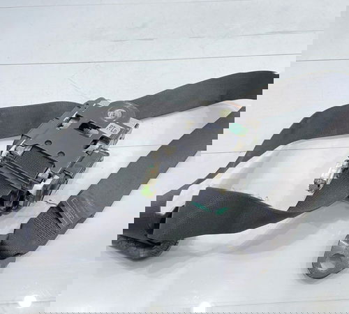 Cinto De Segurança Dianteiro Direito Fiat Palio A. 12/18