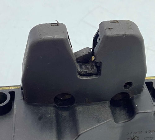 Fechadura Capô Traseiro Citroën C3 2003/2008