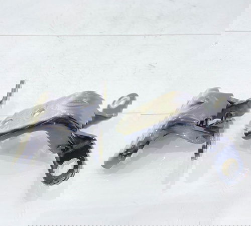 Par Dobradiça Porta Traseira Chevrolet Onix 2013/2021