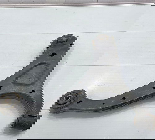 Bandeja Dianteira Esquerda Kia Sorento 2009/2015