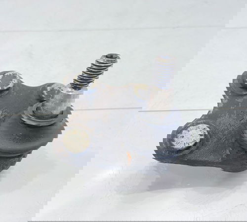 Pivô Dianteiro Direito Volkswagen G5/g6 2009/2016