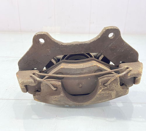 Pinça De Freio Dianteira Direita Fiat Palio/strada 2004/2015