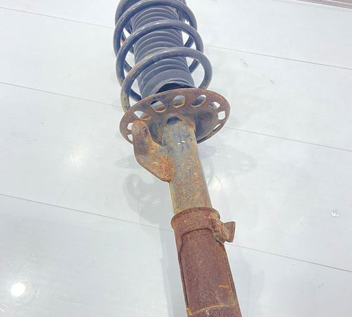 Torre Amortecedor Dianteiro Direito Honda Fit 2003/2008