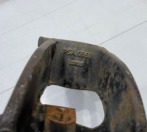Montante C/rolamento Diant Esq Peugeot 2008 C3 1.6 2013/2021