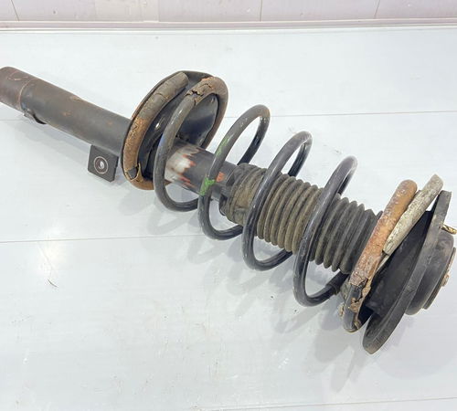 Torre Amortecedor Dianteiro Direito Peugeot 207 2003/2012