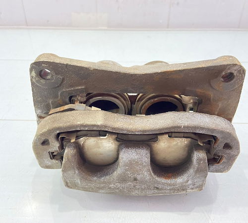 Pinça De Freio Dianteiro Esquerdo Subaru Forester 2008/2012