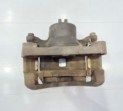 Pinça De Freio Dianteiro Direito Nissan Sentra 2008/2012