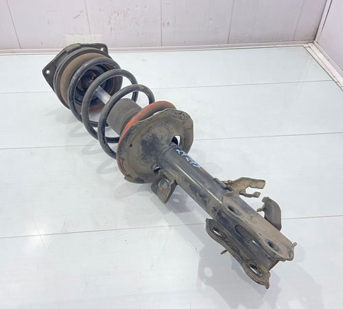 Torre Amortecedor Dianteiro Direito Nissan Livina 2008/2014