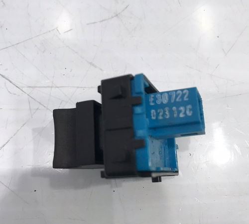 Botão Abertura Porta-malas Renault Fluence 2011/2016