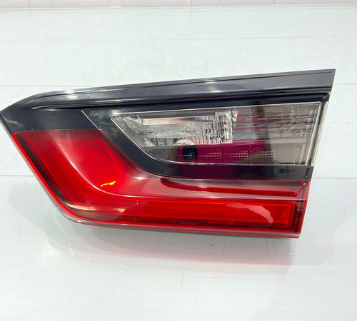 Lanterna Tampa Traseira Direita Honda City 2022/2023