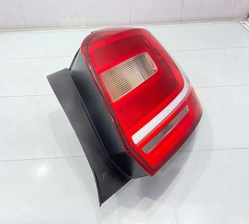 Lanterna Direita Renault Sandero 2015/2020