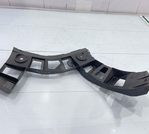 Suporte  Dir Para-choque Traseiro Tiguan 2012/2016 C/det