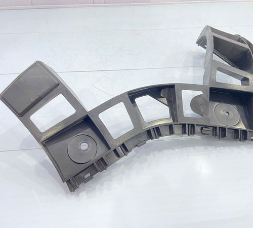 Suporte  Dir Para-choque Traseiro Tiguan 2012/2016 C/det