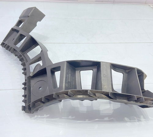 Suporte  Dir Para-choque Traseiro Tiguan 2012/2016 C/det
