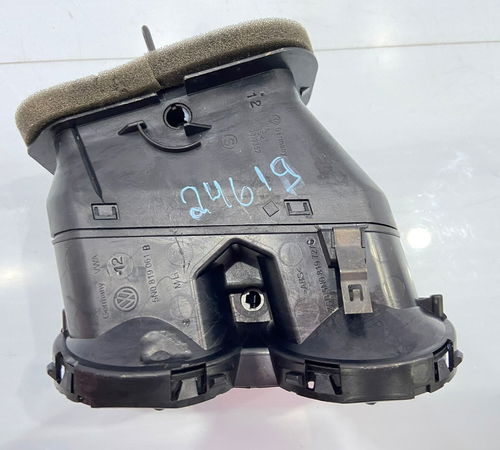 Difusor De Ar Central Esquerdo Volkswagen Tiguan 12/1 C/det