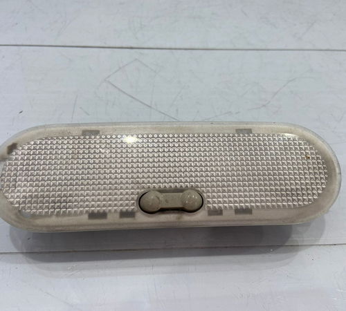 Luz De Teto Cortesia Renault Sandero/logan 2015/20