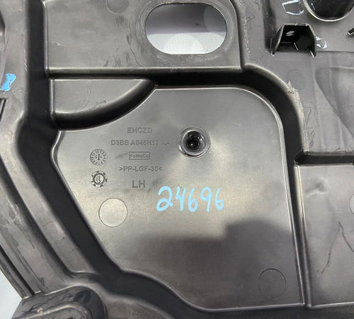 Suporte Máquina De Vidro Dianteira Esquerda Ford Ka 18/21