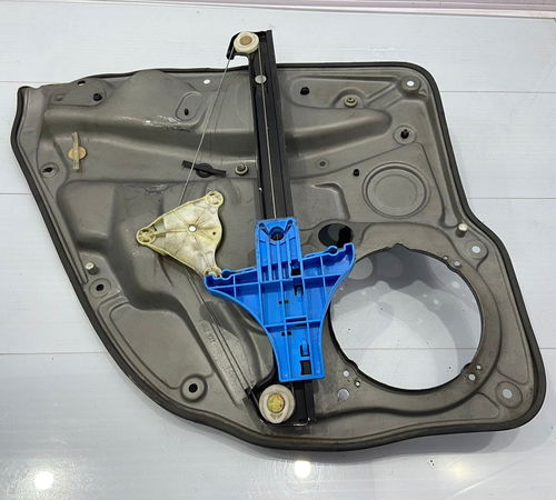 Máquina De Vidro Porta Traseira Direita Vw Golf 2008/2014