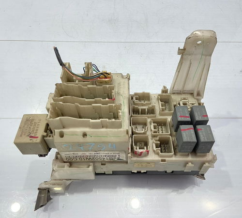 Caixa De Fusivel Toyota Corolla 2003/2008