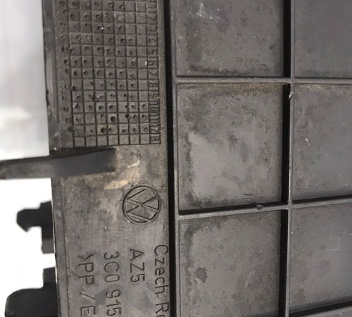Tampa Caixa Bateria Volkswagen Tiguan 2012/2016