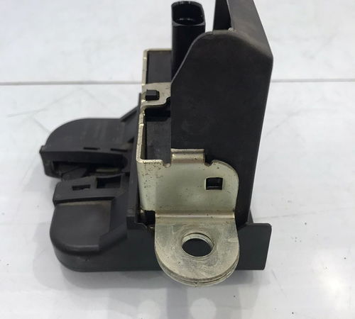 Fechadura Porta-malas Volkswagen Up 2014/2020