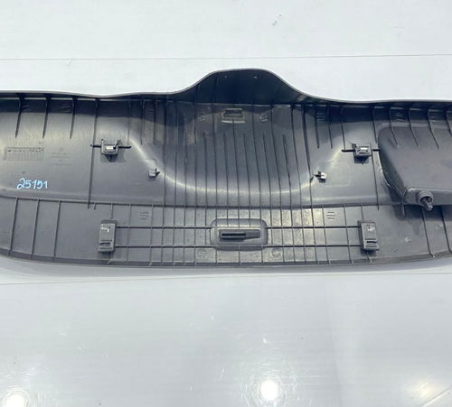 Forro Porta-malas Volkswagen Up 2014/2020