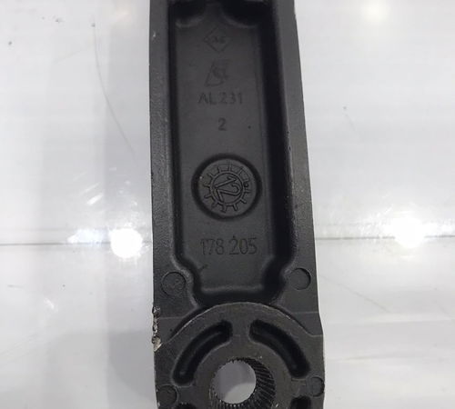Braço Esquerdo Limpador Para-brisa Dianteiro Tiguan 12/16