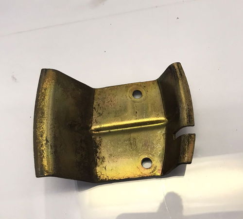 Suporte Maçaneta Porta Dianteira Direita Gm Celta 2002/2014