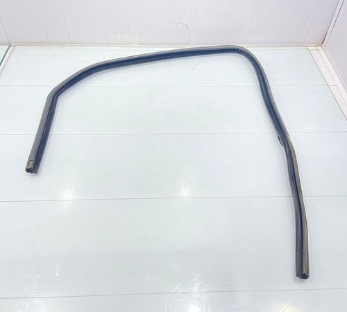 Borracha Canaleta Porta Traseira Direita Gm Celta 2002/2014