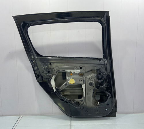 Porta Traseira Esquerda Renault Sandero 2015/2020