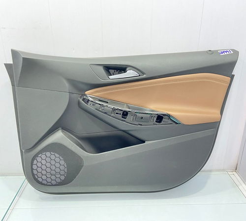 Forro De Porta Dianteira Direita Chevrolet Cruze 2018/2023