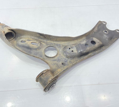 Bandeja Dianteira Direita Volkswage Tiguan 2012/2016