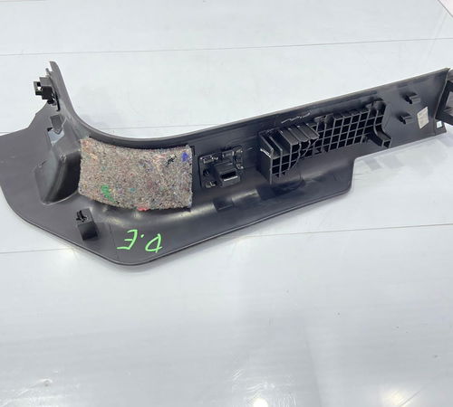 Soleira Traseira Esquerda Citroen C3 Aircross 2015/2021