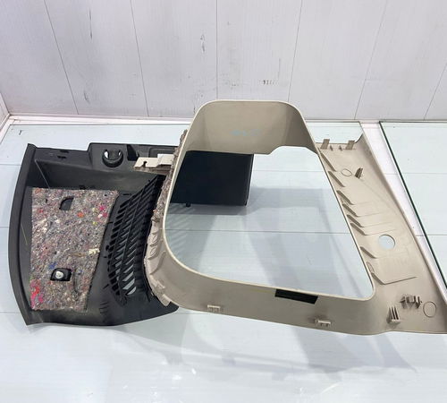 Acabamento Coluna Traseira Direita Citroen Aircross 15/24