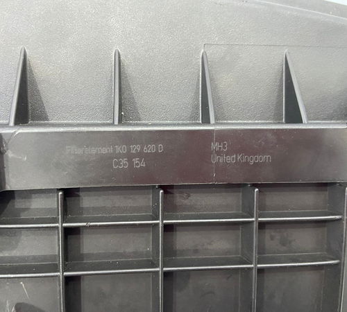 Caixa Filtro De Ar Volkswagen Tiguan 2012/016