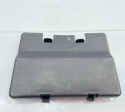 Moldura Interna Porta-malas Renault Logan 2015/2021