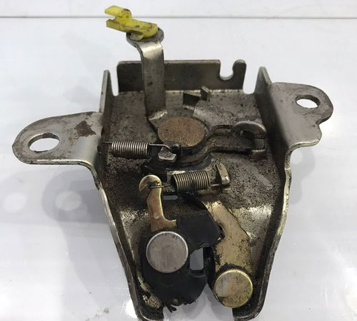 Fechadura Porta-malas Toyota Corolla 2003/2008