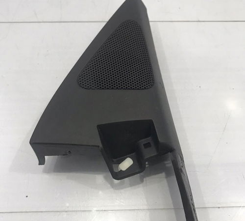 Moldura Interna Retrovisor Direito Volkswagen Tiguan 12/16