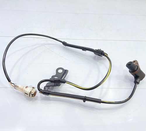 Sensor Abs Dianteiro Direito Toyota Coro...