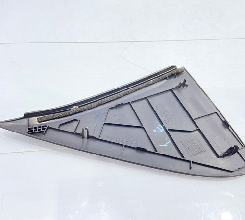 Moldura Porta Traseira Esquerda Toyota Etios