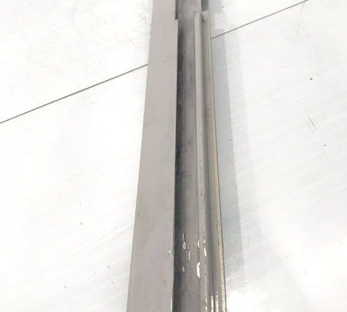 Guia Canaleta Vidro Porta Dianteira Esquerda Astra 1999/2010